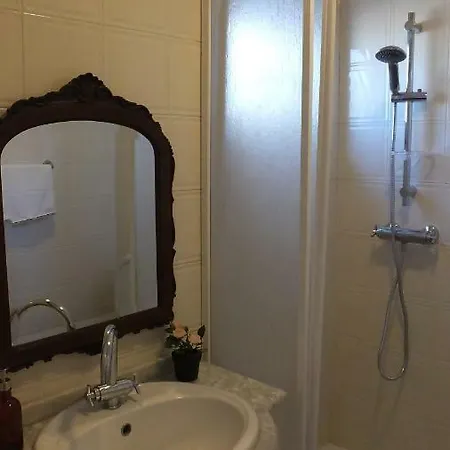 Glamour House Guest house