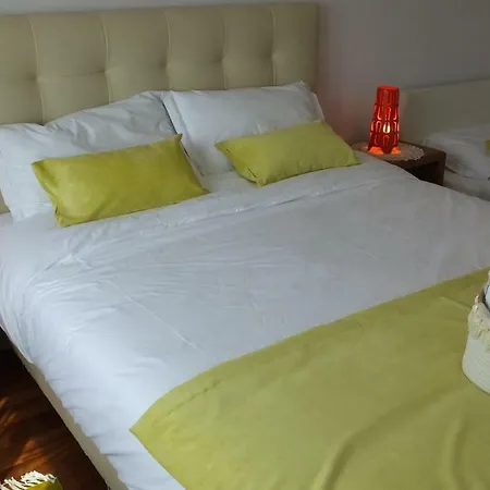Pensión Glamour House Aveiro